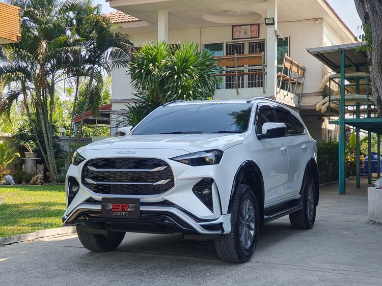 ชุดแต่ง ISUZU MU-X 2024–2026 สเกิร์ตรอบคัน รุ่น SR Limited 12 ชิ้น ABS แบรนด์ไทย รูปที่ 3