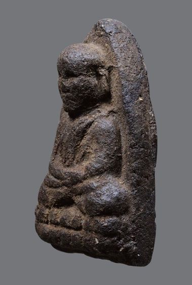 พระหลวงปู่ทวดเนื้อว่านปี 2497 วัดช้างให้พิมพ์ใหญ่A รูปที่ 4