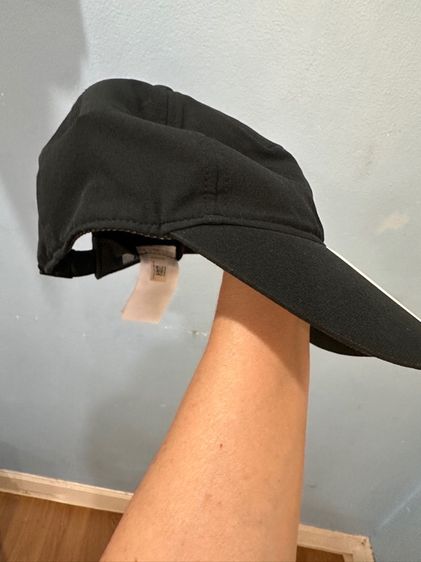 Adidas ของแท้ หมวกแก๊ปสีดำ (ส่งฟรี) รูปที่ 2