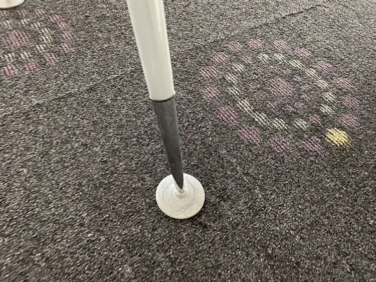 โต๊ะประชุม 6 ที่นั่ง รูปทรงวงรี ขาเหล็ก สีน้ำตาลอ่อน  รูปที่ 7