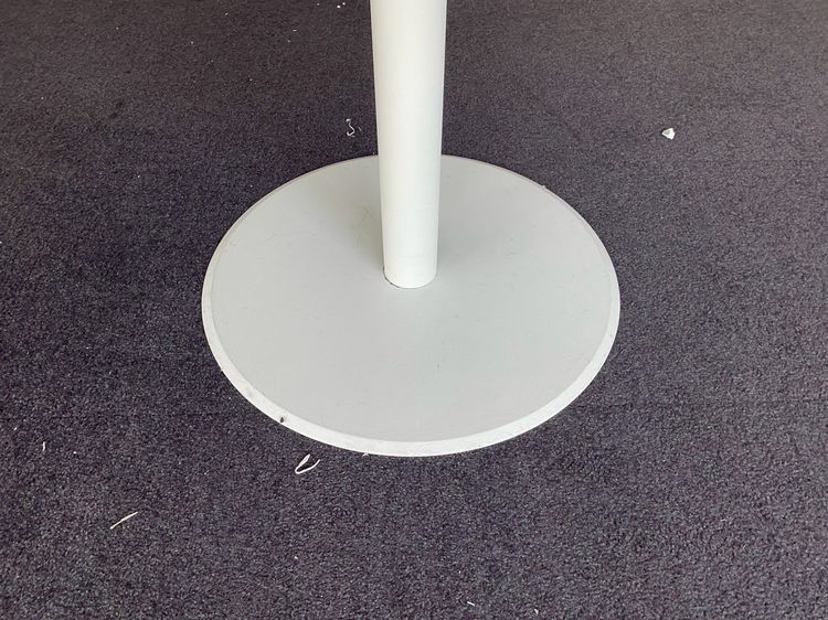 โต๊ะกลม ขาเหล็ก ท็อปไม้ สีขาว รูปที่ 5