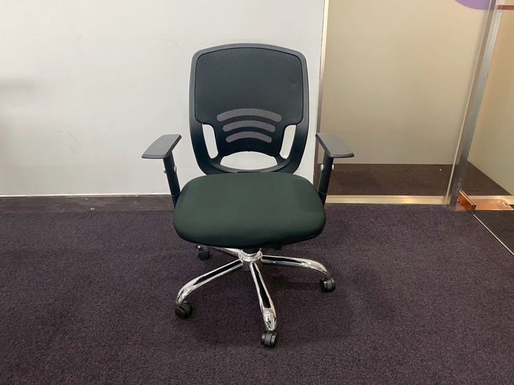 ผ้าหุ้มเบาะ ดำ เก้าอี้สำนักงาน ขาเหล็ก เบาะผ้า พนักพิงตาข่าย ยี่ห้อ perfect