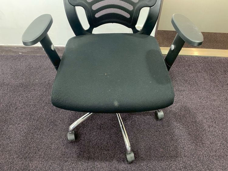 เก้าอี้สำนักงาน ขาเหล็ก เบาะผ้า พนักพิงตาข่าย สีดำ ยี่ห้อ perfect รูปที่ 7