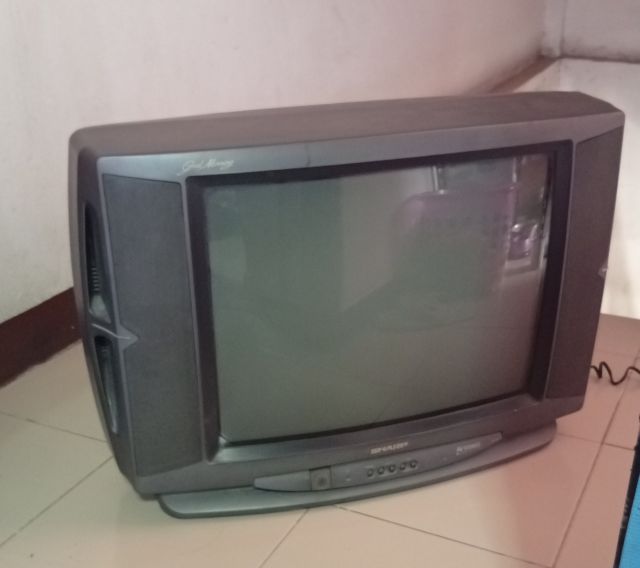 ขาย TV 21 นิ้ว ยี่ห้อ SHARP  