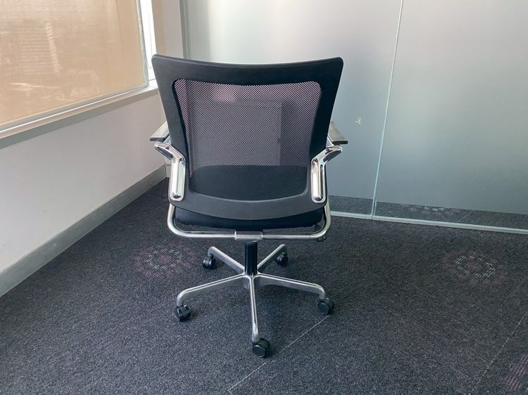 เก้าอี้สำนักงาน ขาเหล็ก ท้าวแขนเหล็ก เบาะผ้า พนักพิงตาข่าย ยี่ห้อ perfect รูปที่ 4
