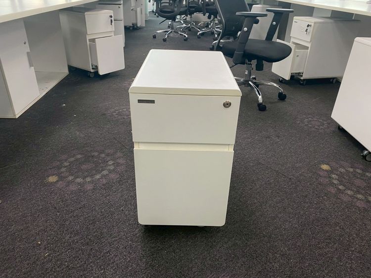 ไม้ ตู้โมบาย 2 ลิ้นชัก สีขาว  ล้อเลื่อน ยี่ห้อ modernform