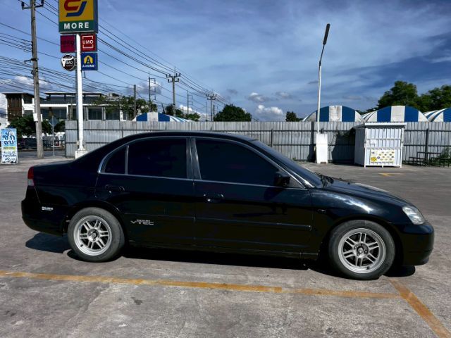 Honda Civic 2003 1.7 VTi Sedan เบนซิน LPG เกียร์อัตโนมัติ ดำ รูปที่ 2