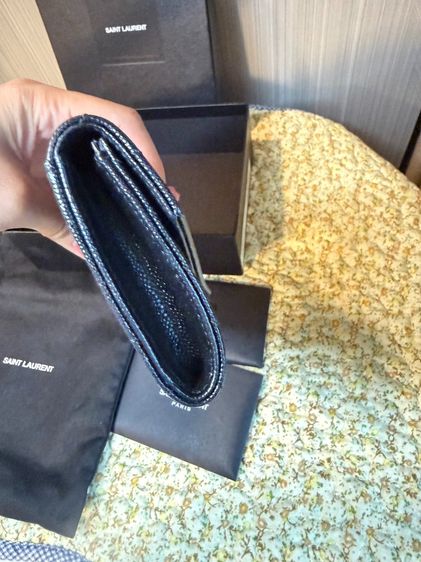 YSL Small Envelope Wallet Black สีดำ มือสองของแท้ Kept Unused รูปที่ 3