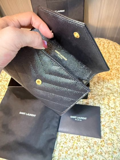YSL Small Envelope Wallet Black สีดำ มือสองของแท้ Kept Unused รูปที่ 6
