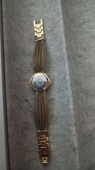 Anne Klein รูปที่ 2