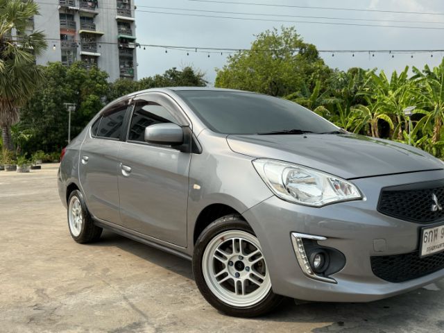 รถ Mitsubishi Attrage 1.2 GLX สี เทา