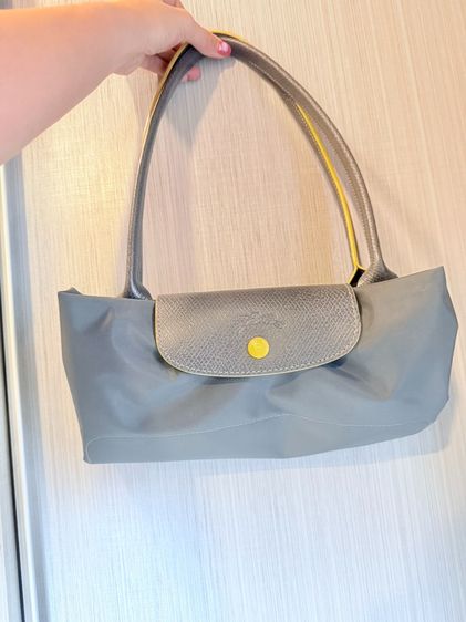 Longchamp ผ้า ไม่ระบุ อื่นๆ langchamp รุ่น Le Pliage สีเทา Large ของแท้มือสอง สภาพดี