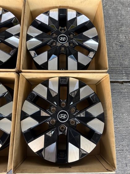 Hyundai Staria ขอบ 18 นิ้ว Top 🔥 รูปที่ 5