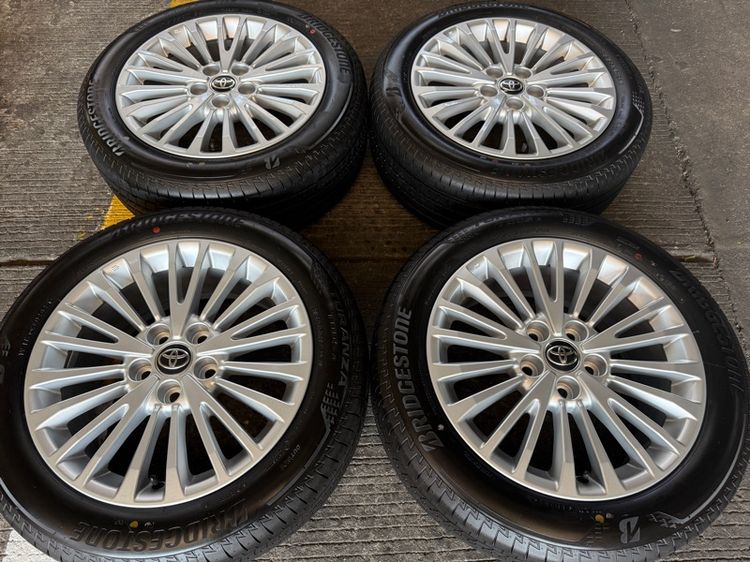 Toyota New Camry ขอบ 17 นิ้ว Top 🔥 รูปที่ 2