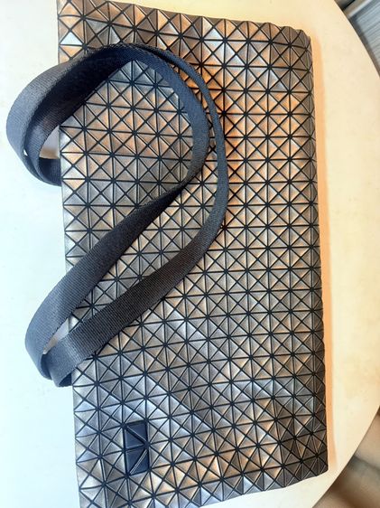 Bao Bao Issey Miyake Tote Bag สีดำ ของแท้มือสอง สภาพสวย  รูปที่ 2