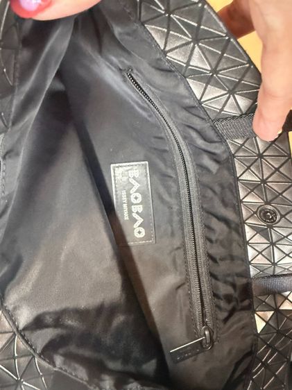 Bao Bao Issey Miyake Tote Bag สีดำ ของแท้มือสอง สภาพสวย  รูปที่ 4