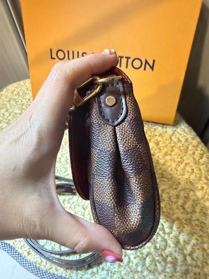 LV favourite PM Y17 ของแท้ มือสอง ฮิต ตลอดกาล สภาพสวย รุ่นนี้ไม่ผลิตแล้วหายากมาาก  รูปที่ 4