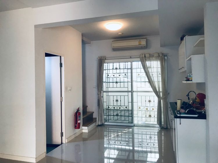 Land and Houses 2015 มีบางส่วน ขายด่วน โครงการ Villagio Bangna ทาวโฮมชั้น หน้าสวน รูปที่ 4