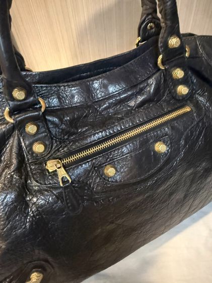 Balenciaga สีดำ Rare Item รุ่นฮิต City Classic Gold G12 ของแท้ มือสอง สภาพดีขอบมุมสวย รูปที่ 4