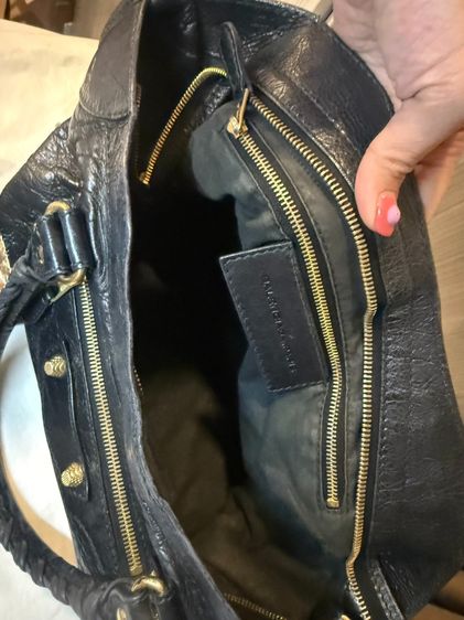Balenciaga สีดำ Rare Item รุ่นฮิต City Classic Gold G12 ของแท้ มือสอง สภาพดีขอบมุมสวย รูปที่ 5