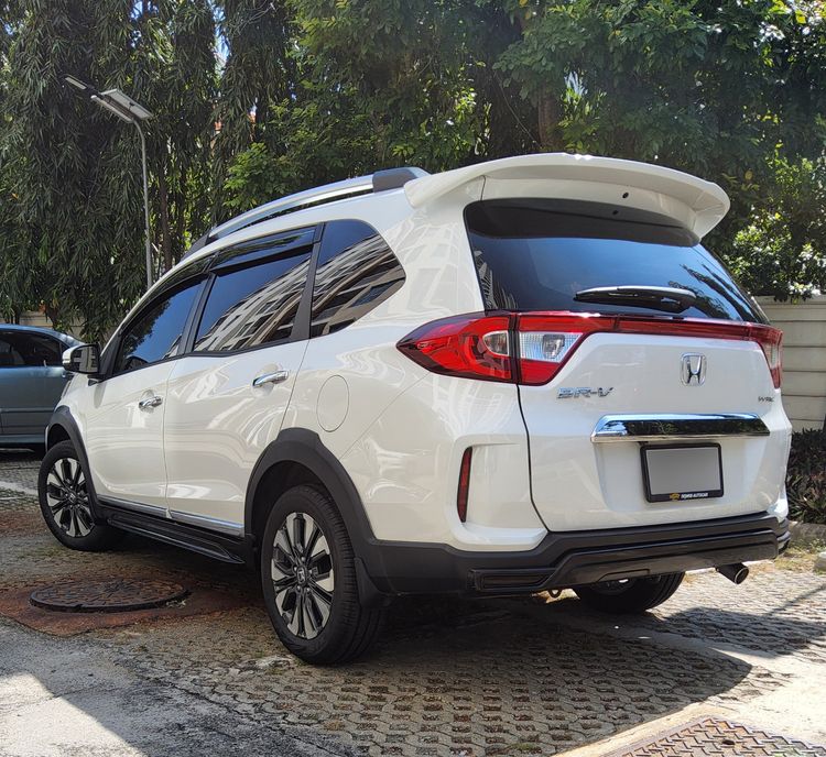 Honda BR-V 2019 1.5 SV Utility-car เบนซิน เกียร์อัตโนมัติ ขาว รูปที่ 3