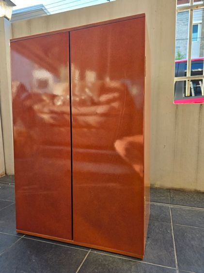 ตู้ไม้มือสอง งานสีHIGH GLOSS สินค้านำเข้า
ขนาด กว้าง 60CM สูง 90CM ลึก 40CM
ราคา 900 บาท รูปที่ 11