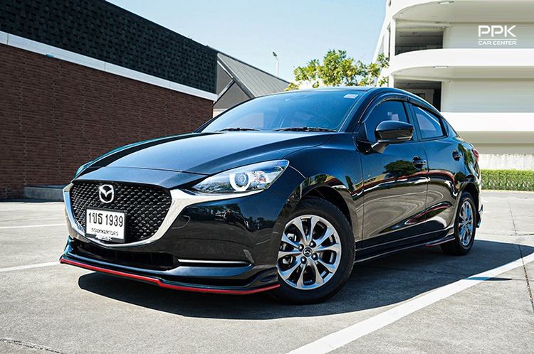 Mazda Mazda 2 2020 1.3 C Sedan เบนซิน ไม่ติดแก๊ส เกียร์อัตโนมัติ ดำ
