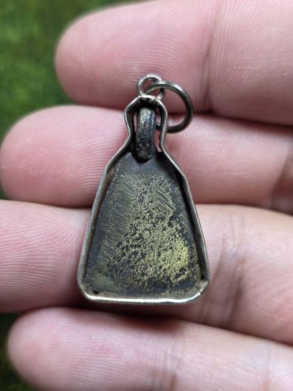 พระเหรียญจอบหลวงพ่อเงินวัดบางคลาน รูปที่ 2