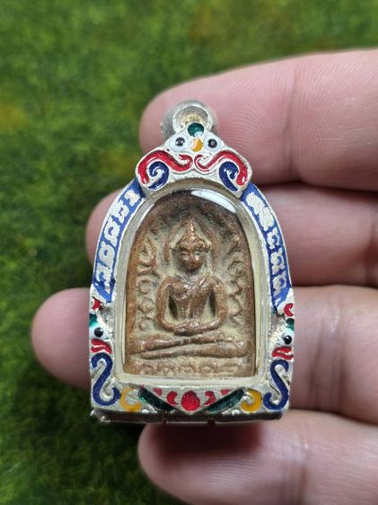 พระซุ้มกอกรุกำแพงเพชรเก่าๆ