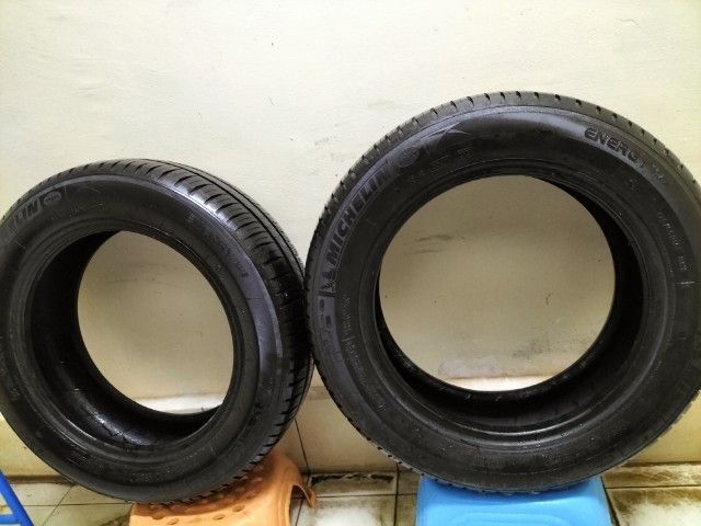 ขายยาง Michelin สภาพดี 