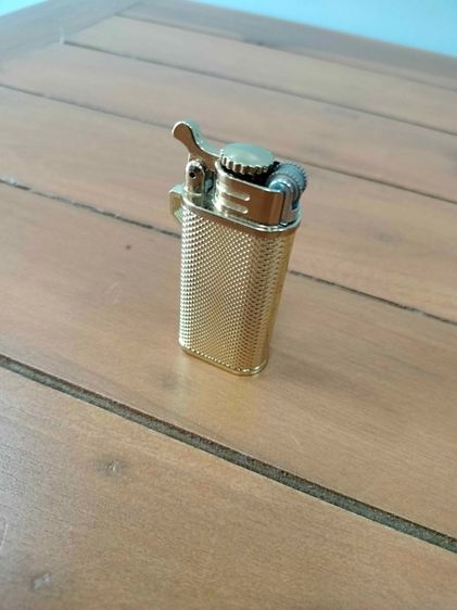 ไฟแช็ก แก๊ส พกพา สีทอง รูปที่ 2