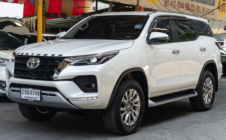 Toyota Fortuner 2020 2.4 G Utility-car ดีเซล ไม่ติดแก๊ส เกียร์อัตโนมัติ ขาว รูปที่ 2