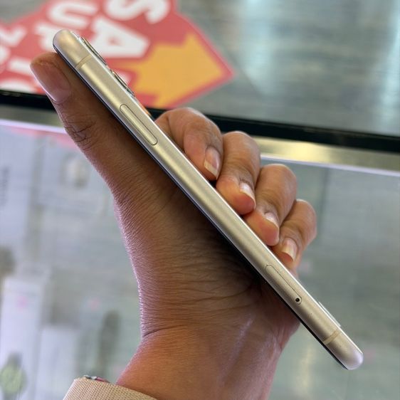 iPhone11 128GB สีขาว เครื่องศูนย์ โมเดลTH 🥰🥰 รูปที่ 4