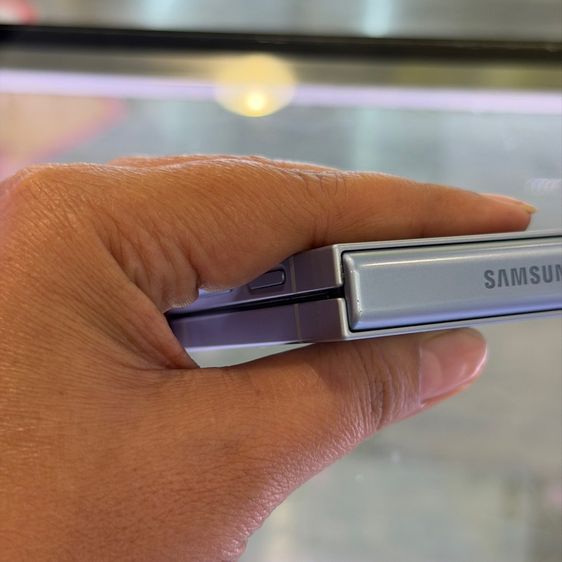Samsung Z Flip6 256GB สีฟ้า เครื่องศูนย์ สภาพสวยมาก จอ6.7นิ้ว แรม12รอม256 Snap8 Gen3 กล้อง50ล้าน(2ตัว)🔥🔥 รูปที่ 14
