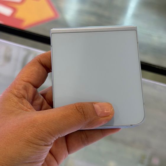 Samsung Z Flip6 256GB สีฟ้า เครื่องศูนย์ สภาพสวยมาก จอ6.7นิ้ว แรม12รอม256 Snap8 Gen3 กล้อง50ล้าน(2ตัว)🔥🔥 รูปที่ 9