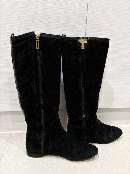 รองเท้าบู๊ทหนังแท้แบรนด์ Tory Burch แท้ ไซส์ 6 ความยาว 23 ซม. หนังแท้สวยมากๆแต่งโลหะแบรนด์สีทอง สภาพดีค่ะ รูปที่ 5