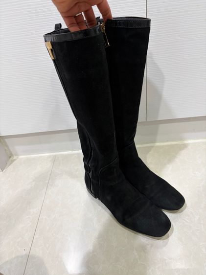 รองเท้าบู๊ทหนังแท้แบรนด์ Tory Burch แท้ ไซส์ 6 ความยาว 23 ซม. หนังแท้สวยมากๆแต่งโลหะแบรนด์สีทอง สภาพดีค่ะ รูปที่ 14