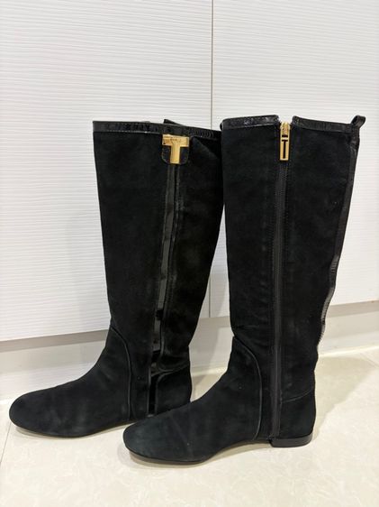 รองเท้าบู๊ทหนังแท้แบรนด์ Tory Burch แท้ ไซส์ 6 ความยาว 23 ซม. หนังแท้สวยมากๆแต่งโลหะแบรนด์สีทอง สภาพดีค่ะ รูปที่ 13