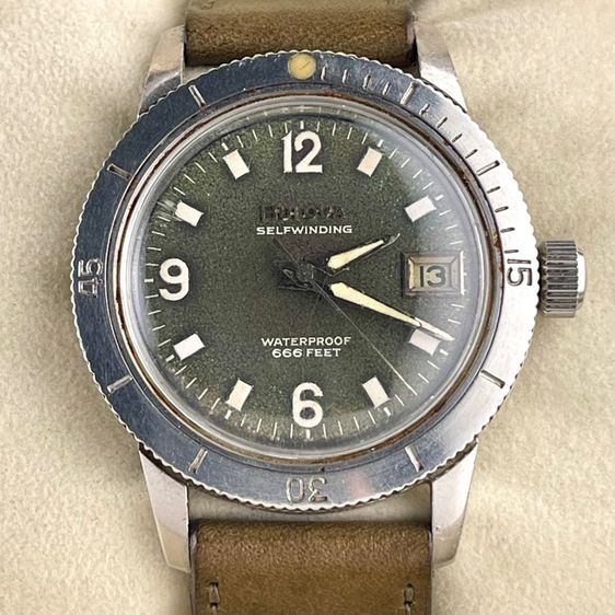 เขียว Rare Bulova Devil Diver 666 Feet Green Dial  Automatic Date Stainless Steel Swiss Circa 1960's
