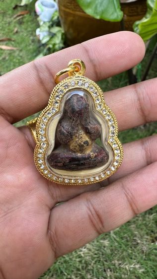 ปล่อยพระค่ะ