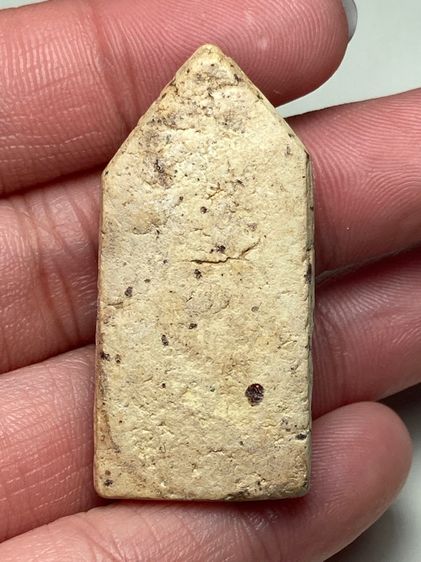 พระปางยืนเนื้อผงห้าเหลี่ยม รูปที่ 2