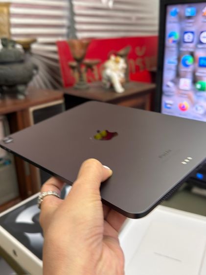 ipad air 5 wifi 64 gb สีดำสภาพดี มีแต่กล่องค่ถ รูปที่ 7