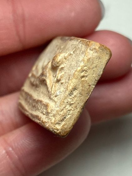 พระปางนอนเนื้อผง รูปที่ 4