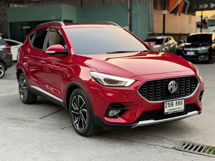 MG ZS 2021 1.5X+ Sunroof Sedan เบนซิน ไม่ติดแก๊ส เกียร์อัตโนมัติ แดง