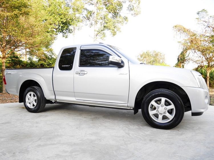 Isuzu D-MAX 2009 2.5 SLX Super Platinum Smart Pickup ดีเซล ไม่ติดแก๊ส เกียร์ธรรมดา บรอนซ์เงิน รูปที่ 2