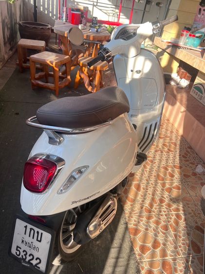 Vespa 150 abs รูปที่ 4