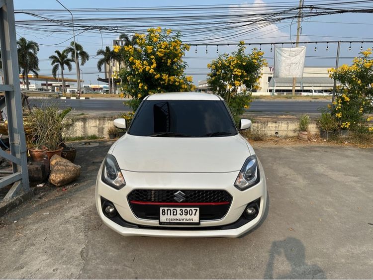 รถ Suzuki Swift 1.2 GLX สี ขาว