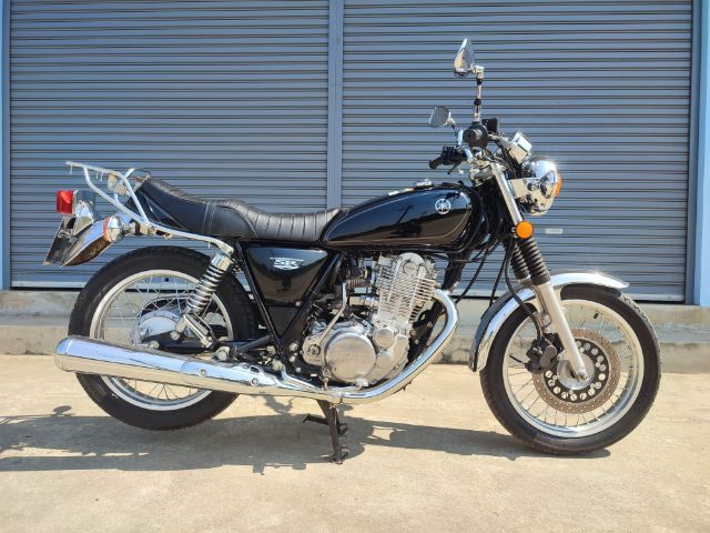 YAMAHA SR400 ปี2017