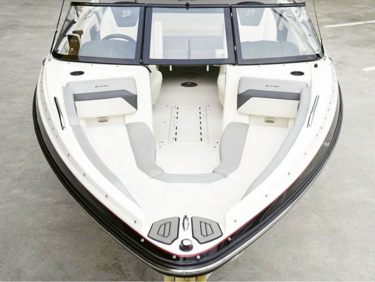 SPEEDBOAT LARSON LX225S 6.2 L ปี 2019 รูปที่ 2