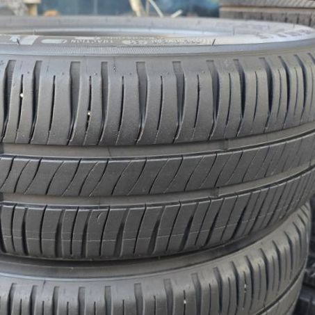 185​ 65 15​ Michelin energy​ xm2​ ปี23 น้องๆยางใหม่​ ดอกเต็มๆ​ ขนเชื่อมร่องยางครบๆ​ เนื้อยางนุ่ม​ เงียบสุดๆพร้อมใช้อีกนาน​ ชุด​4เส้น​ 3,800​ รูปที่ 3